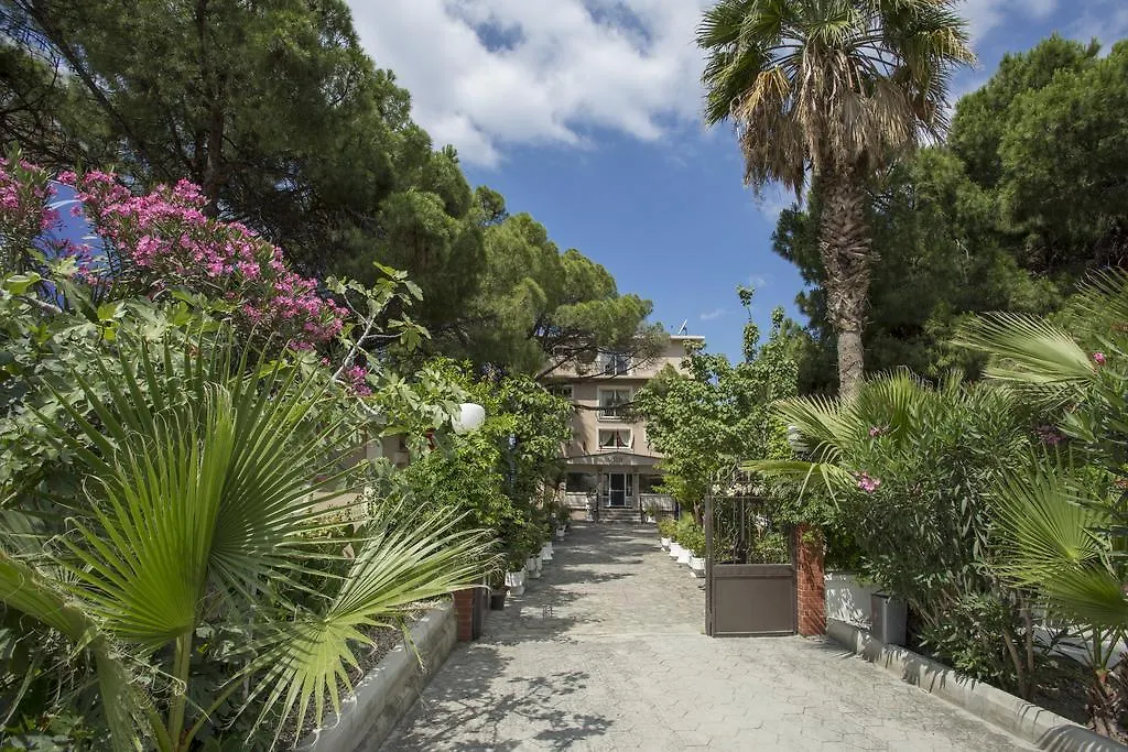 Melis Hotel Kusadası